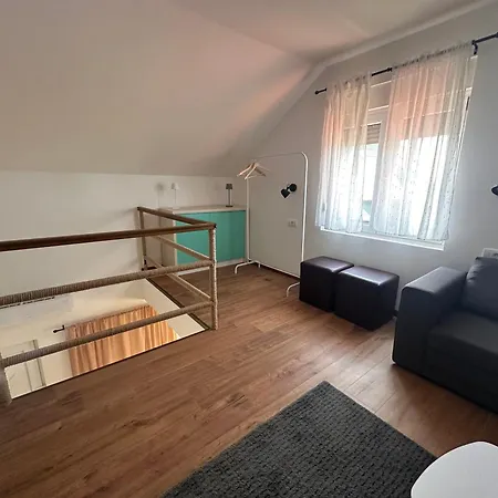 Popovic - Fruska Gora * Sremski Karlovci