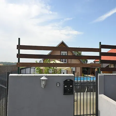 Popovic - Fruska Gora Apartment